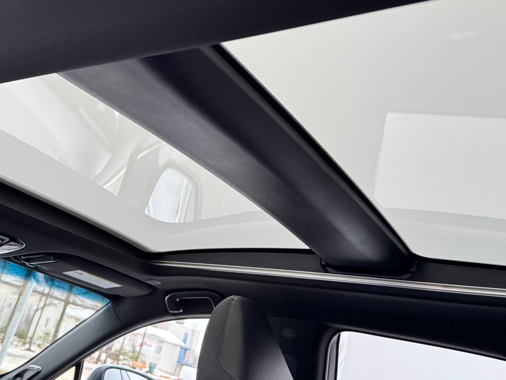 2023 Toyota Venza LIMITED AWD / PEA 20-07-27=100KM / LA TOTALE !!! / in Thetford Mines, Quebec - 73 - w1024h768px