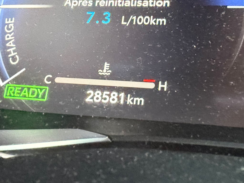 Toyota Venza LIMITED AWD / PEA 20-07-27=100KM / LA TOTALE !!! / 2023 à Thetford Mines, Québec - 46 - w1024h768px