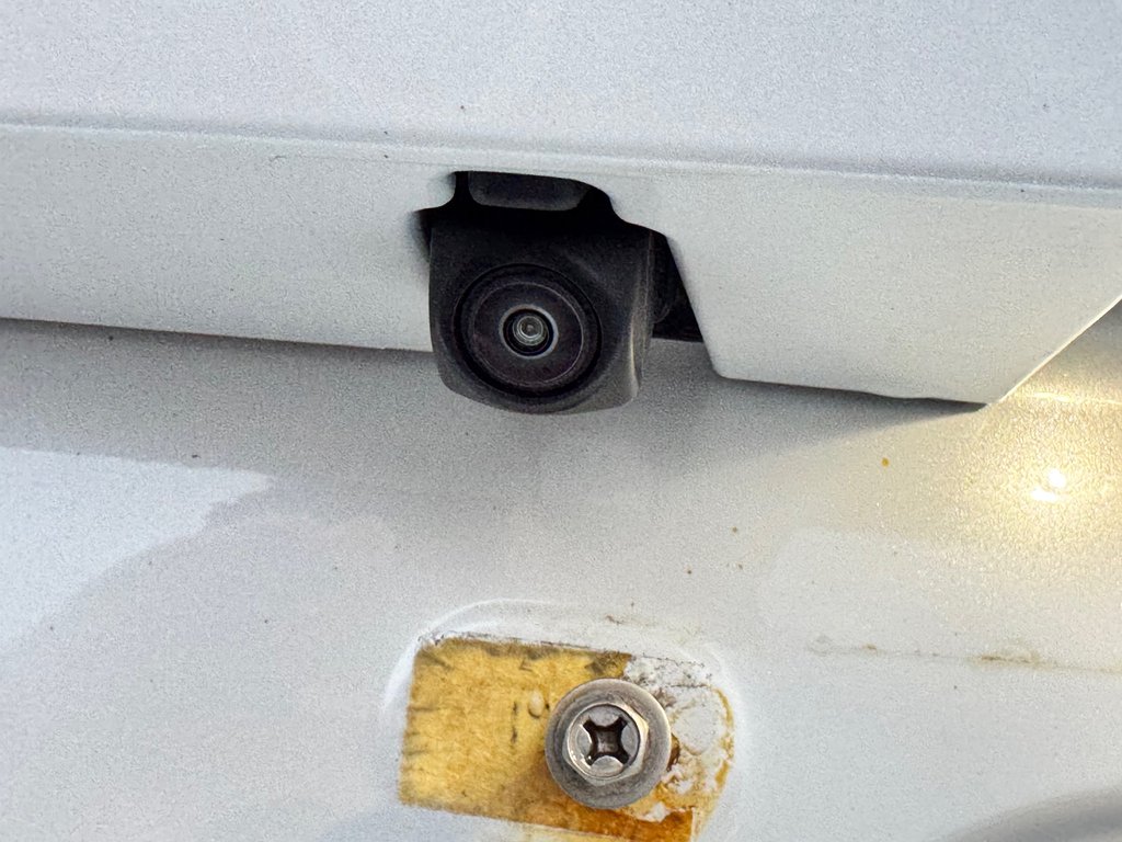 2023 Toyota Venza LIMITED AWD / PEA 20-07-27=100KM / LA TOTALE !!! / in Thetford Mines, Quebec - 27 - w1024h768px