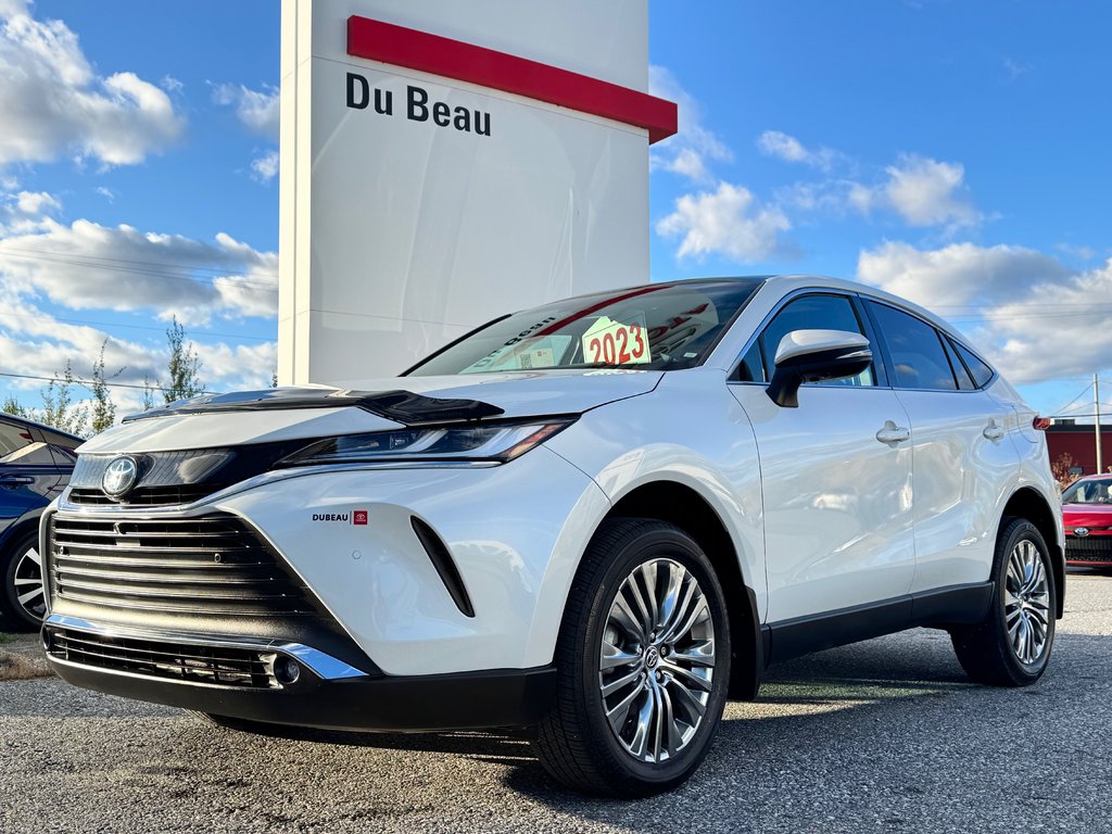 2023 Toyota Venza LIMITED AWD / PEA 20-07-27=100KM / LA TOTALE !!! / in Thetford Mines, Quebec - 1 - w1024h768px