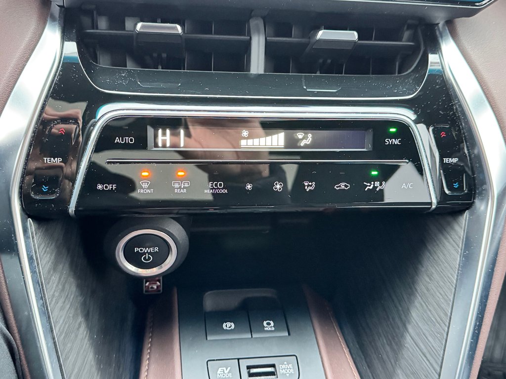 2023 Toyota Venza LIMITED AWD / PEA 20-07-27=100KM / LA TOTALE !!! / in Thetford Mines, Quebec - 57 - w1024h768px