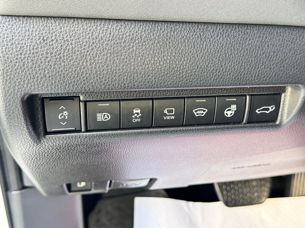 2023 Toyota Venza LIMITED AWD / PEA 20-07-27=100KM / LA TOTALE !!! / in Thetford Mines, Quebec - 36 - w1024h768px