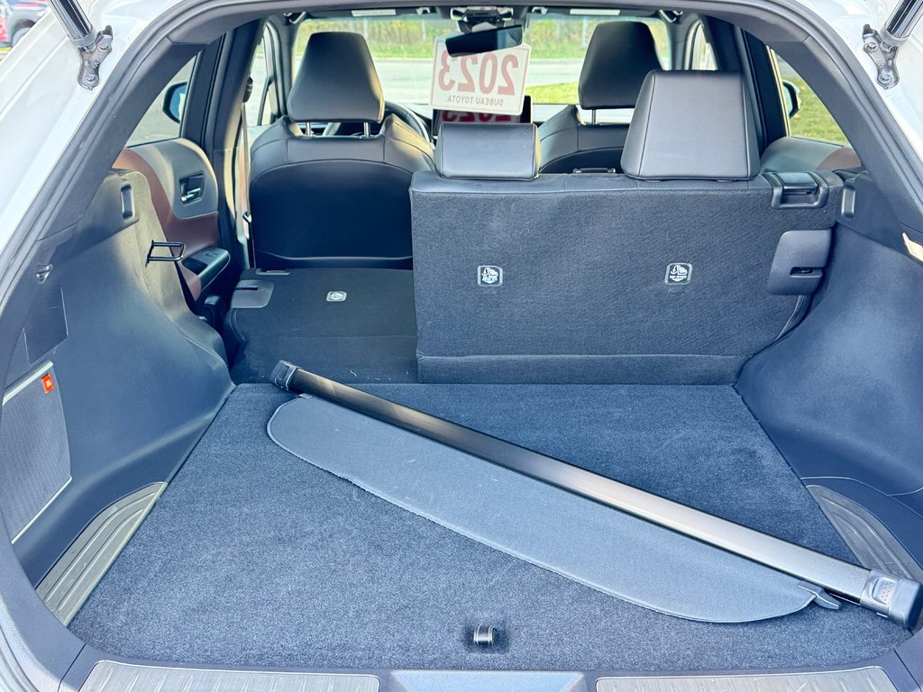 2023 Toyota Venza LIMITED AWD / PEA 20-07-27=100KM / LA TOTALE !!! / in Thetford Mines, Quebec - 69 - w1024h768px