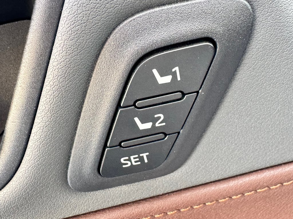 2023 Toyota Venza LIMITED AWD / PEA 20-07-27=100KM / LA TOTALE !!! / in Thetford Mines, Quebec - 29 - w1024h768px