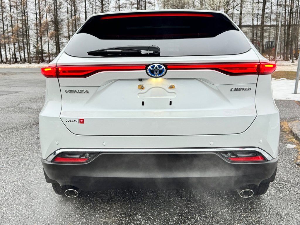 2023 Toyota Venza LIMITED AWD / PEA 20-07-27=100KM / LA TOTALE !!! / in Thetford Mines, Quebec - 32 - w1024h768px