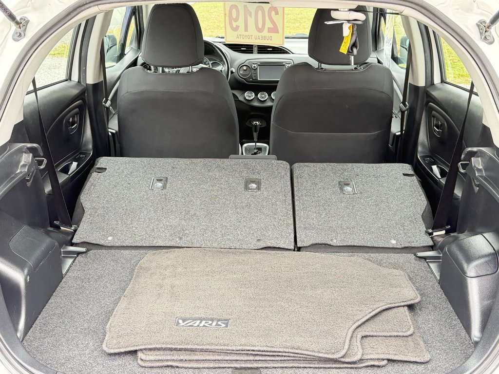 Toyota Yaris Hatchback SE = HYPER RARE / MAGS / AILERON ET ++ / AUBAINE / 2019 à Thetford Mines, Québec - 53 - w1024h768px