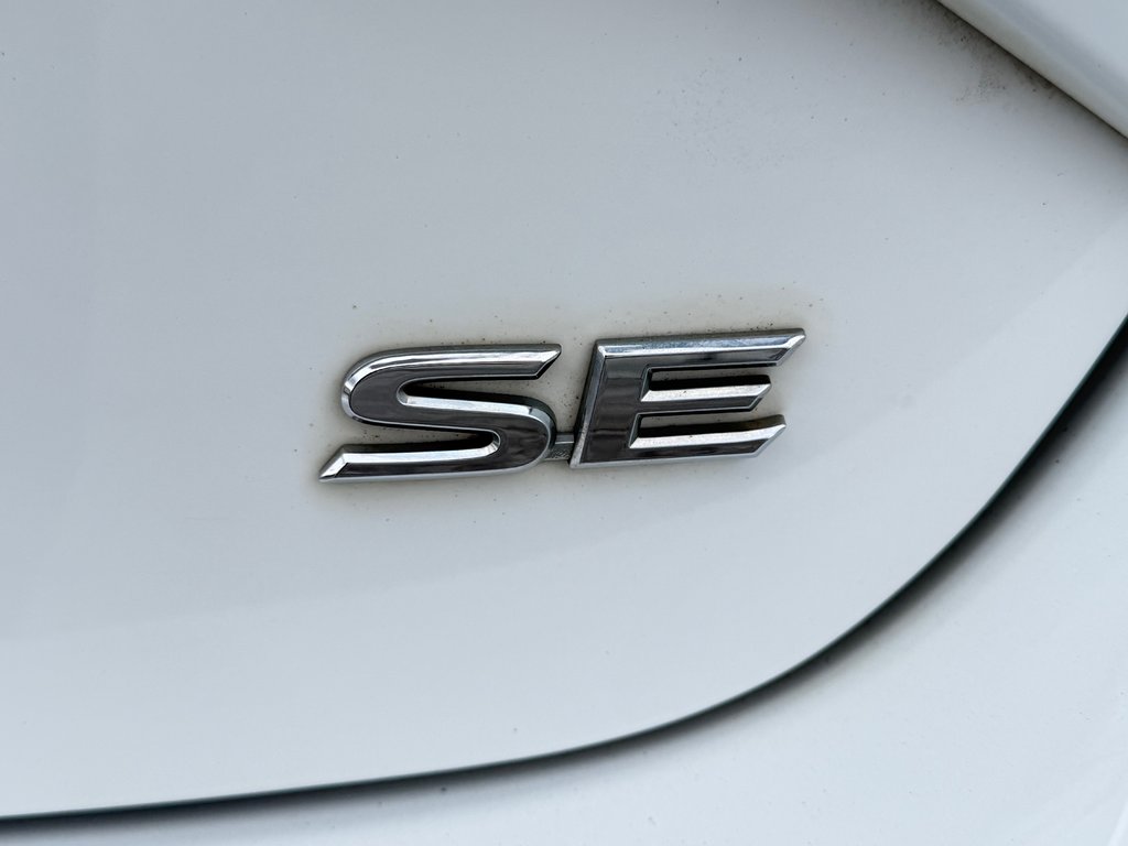 Toyota Yaris Hatchback SE = HYPER RARE / MAGS / AILERON ET ++ / AUBAINE / 2019 à Thetford Mines, Québec - 22 - w1024h768px
