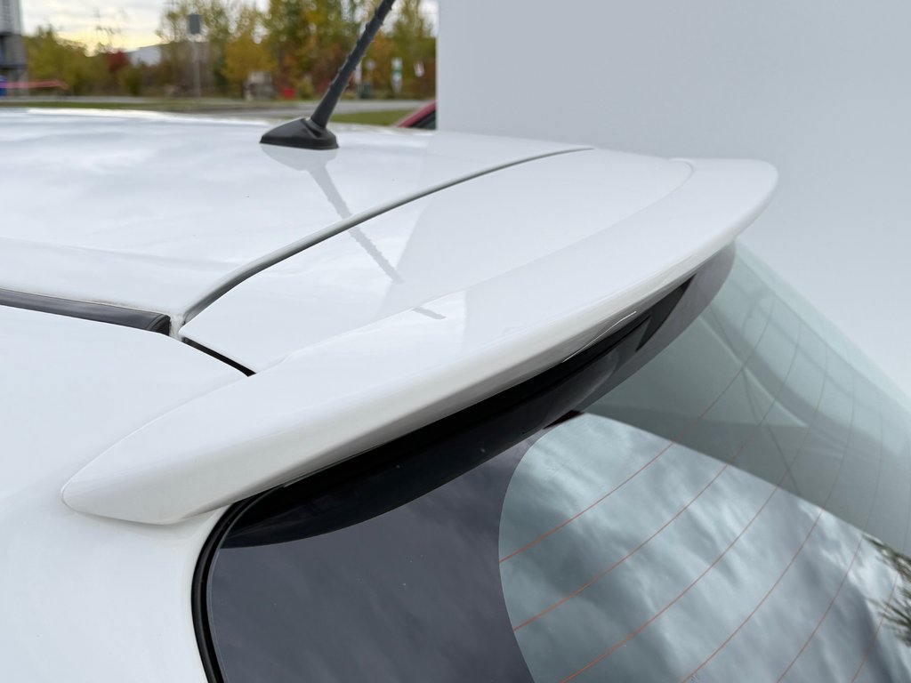 Toyota Yaris Hatchback SE = HYPER RARE / MAGS / AILERON ET ++ / AUBAINE / 2019 à Thetford Mines, Québec - 23 - w1024h768px