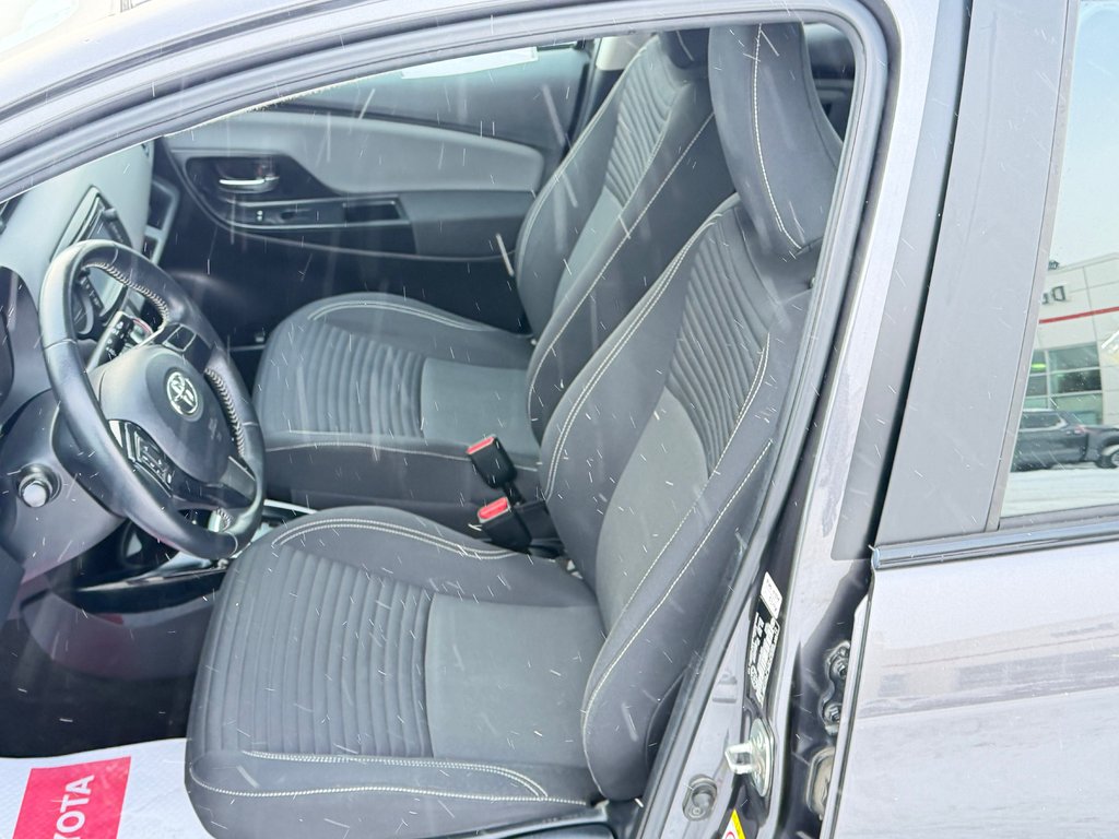 2015 Toyota Yaris SE / AUTOM / TRÈS BAS KILOS / ULTRA FIABLE / in Thetford Mines, Quebec - 23 - w1024h768px