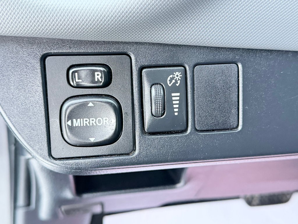 2015 Toyota Yaris SE / AUTOM / TRÈS BAS KILOS / ULTRA FIABLE / in Thetford Mines, Quebec - 26 - w1024h768px