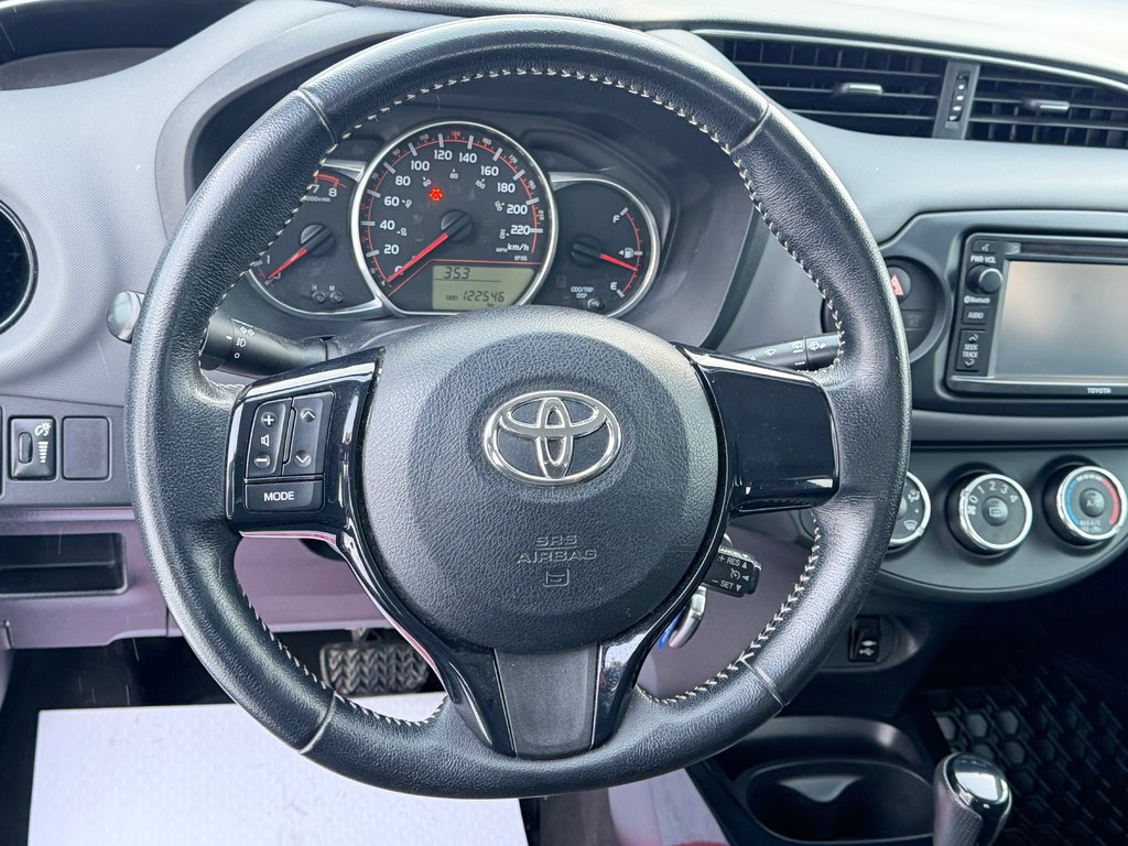 2015 Toyota Yaris SE / AUTOM / TRÈS BAS KILOS / ULTRA FIABLE / in Thetford Mines, Quebec - 27 - w1024h768px