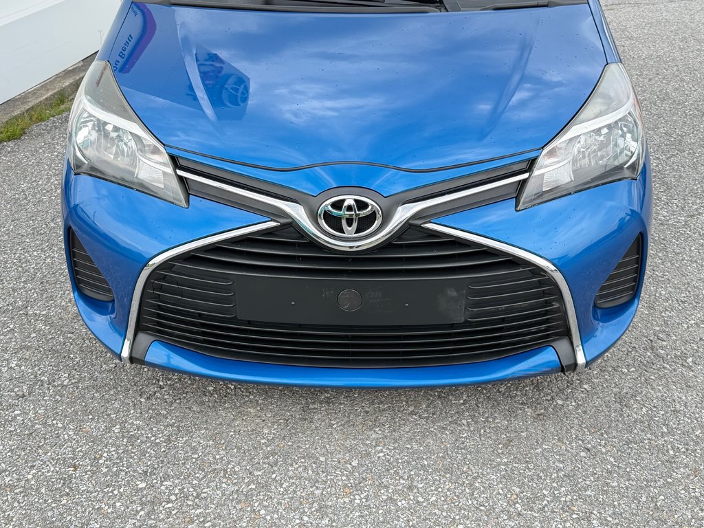 2016 Toyota Yaris LE / MANUELLE + AC / ULTRA ÉCONOMIQUE / in Thetford Mines, Quebec - 12 - w1024h768px