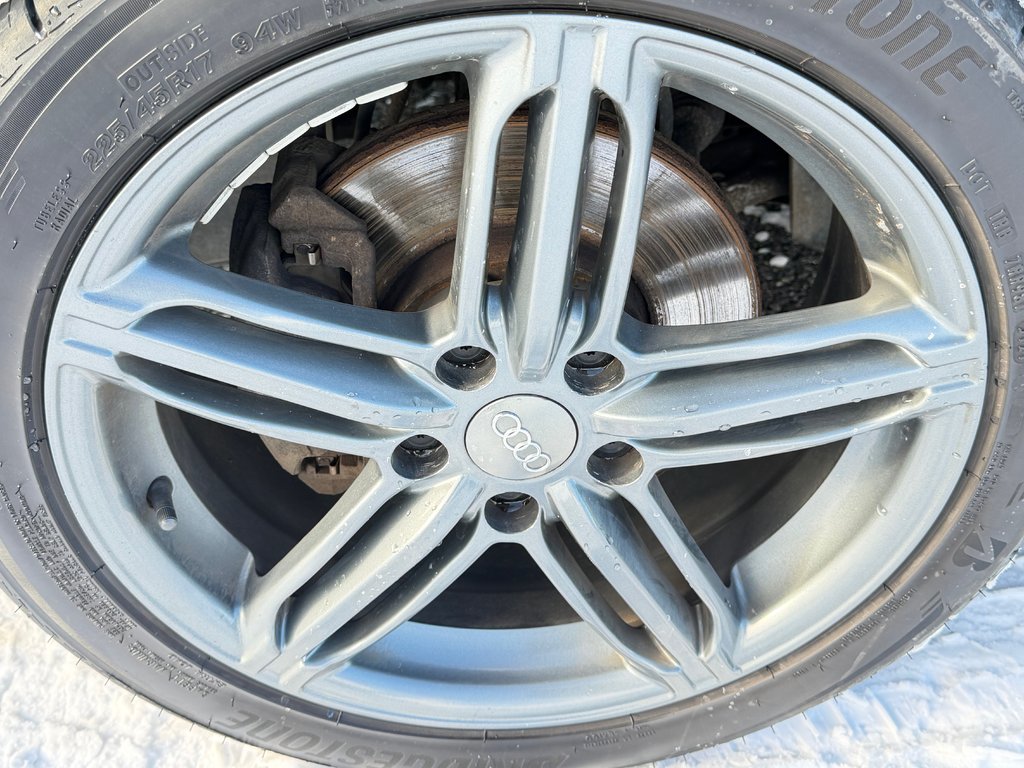 Volkswagen Golf TRENDLINE / MANUELLE / TURBO / MAGS / RABAISSÉ /VITRE TEINTÉE ET +++ / 2015 à Thetford Mines, Québec - 14 - w1024h768px