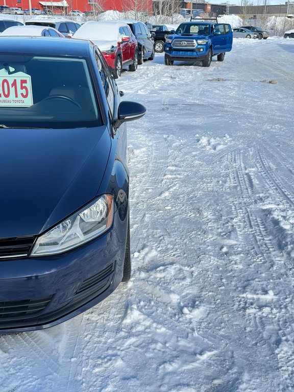 Volkswagen Golf TRENDLINE / MANUELLE / TURBO / MAGS / RABAISSÉ /VITRE TEINTÉE ET +++ / 2015 à Thetford Mines, Québec - 9 - w1024h768px