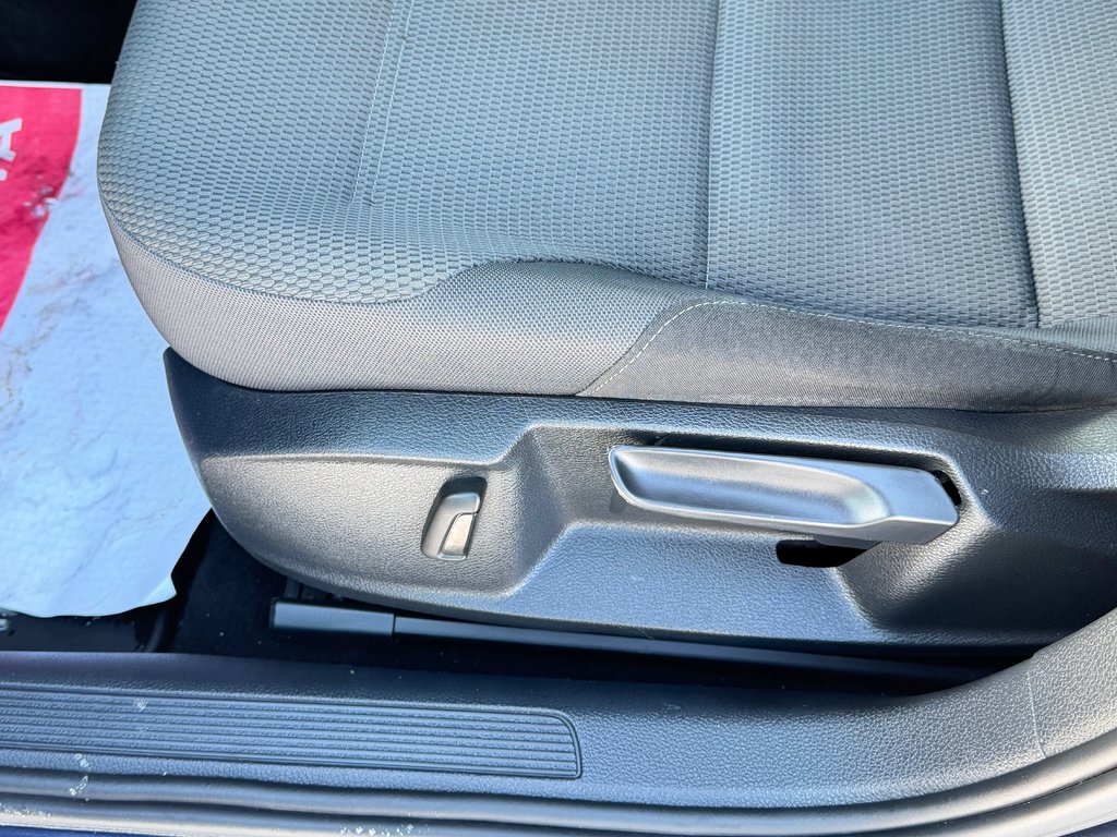 Volkswagen Golf TRENDLINE / MANUELLE / TURBO / MAGS / RABAISSÉ /VITRE TEINTÉE ET +++ / 2015 à Thetford Mines, Québec - 30 - w1024h768px