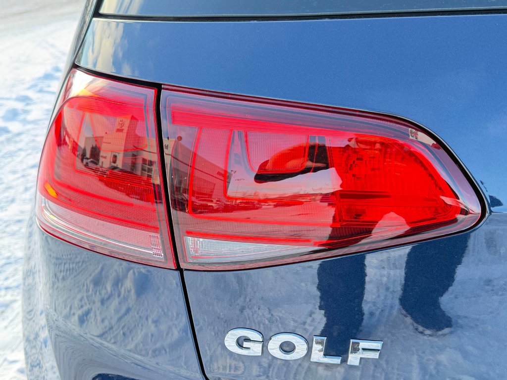 Volkswagen Golf TRENDLINE / MANUELLE / TURBO / MAGS / RABAISSÉ /VITRE TEINTÉE ET +++ / 2015 à Thetford Mines, Québec - 21 - w1024h768px