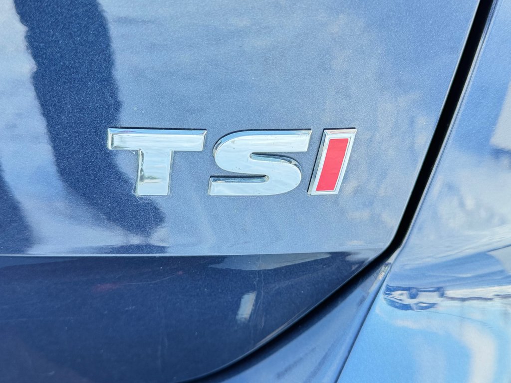 Volkswagen Golf TRENDLINE / MANUELLE / TURBO / MAGS / RABAISSÉ /VITRE TEINTÉE ET +++ / 2015 à Thetford Mines, Québec - 22 - w1024h768px