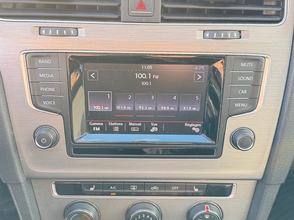 Volkswagen Golf TRENDLINE / MANUELLE / TURBO / MAGS / RABAISSÉ /VITRE TEINTÉE ET +++ / 2015 à Thetford Mines, Québec - 40 - w1024h768px