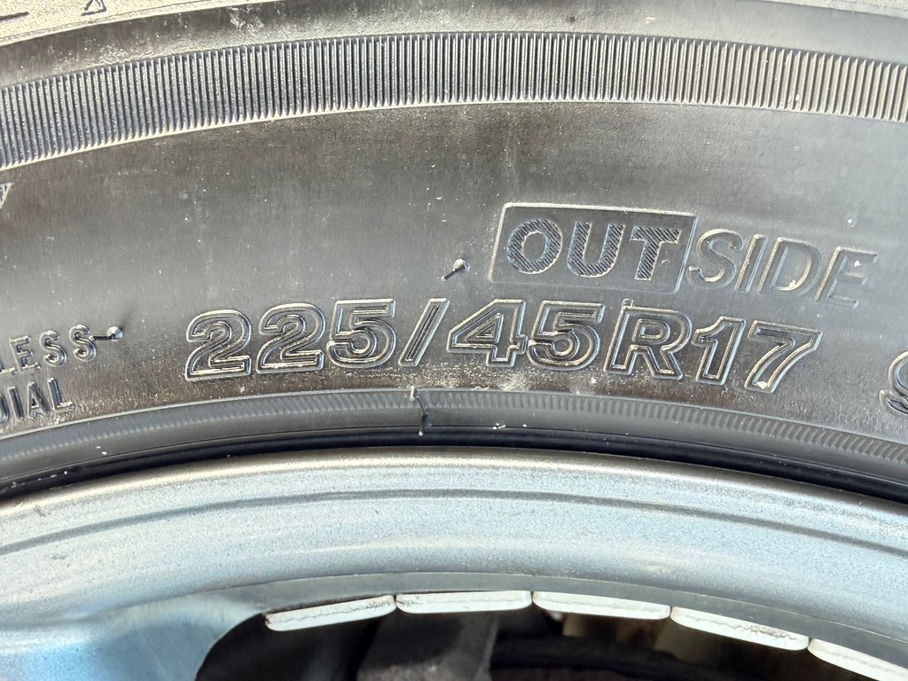 Volkswagen Golf TRENDLINE / MANUELLE / TURBO / MAGS / RABAISSÉ /VITRE TEINTÉE ET +++ / 2015 à Thetford Mines, Québec - 16 - w1024h768px