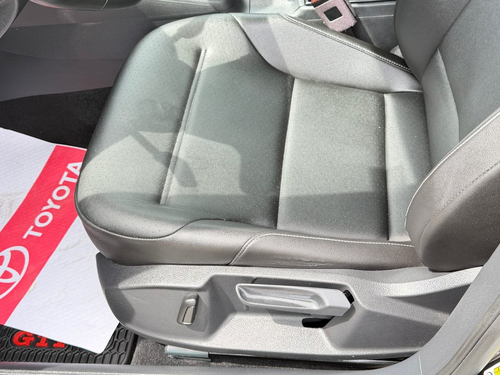 Volkswagen Golf CUIR / TOIT / MAN / 34.000KM  / VRAI GO KART !  / 2018 à Thetford Mines, Québec - 27 - w1024h768px
