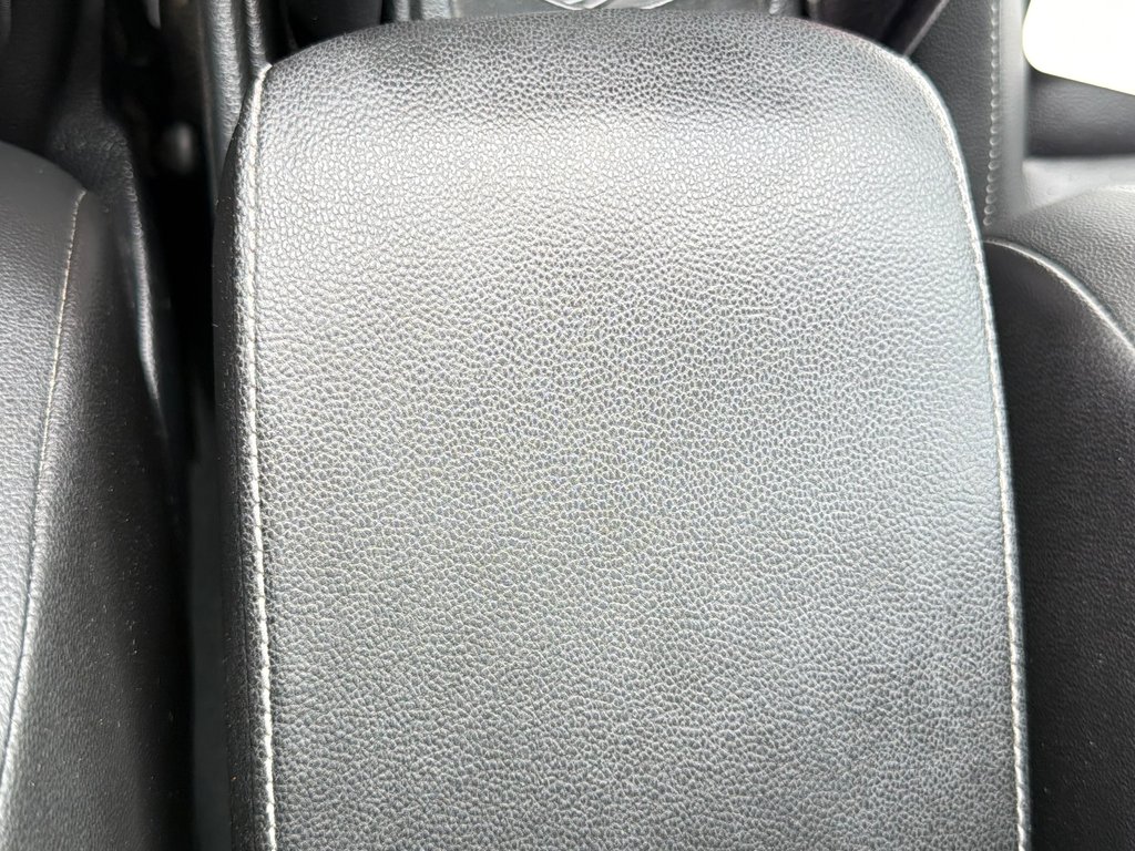 Volkswagen Golf CUIR / TOIT / MAN / 34.000KM  / VRAI GO KART !  / 2018 à Thetford Mines, Québec - 45 - w1024h768px