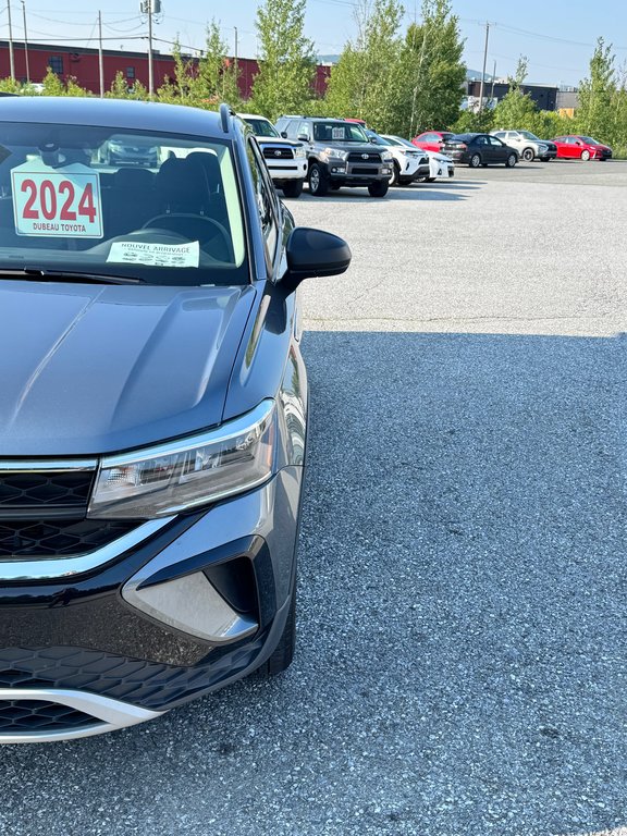 Volkswagen Taos Trendline 2024 à Thetford Mines, Québec - 8 - w1024h768px