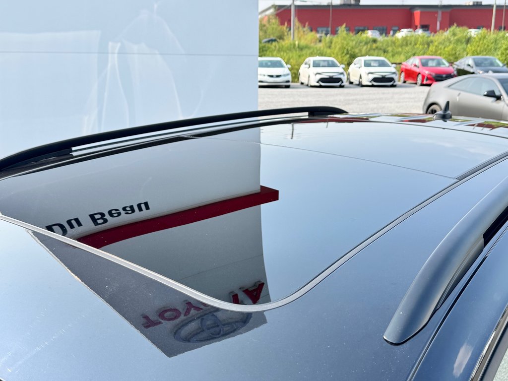 2022 Volkswagen Tiguan COMFORTLINE R-LINE AWD / TRÈS BAS KILOS WOW !! / in Thetford Mines, Quebec - 21 - w1024h768px