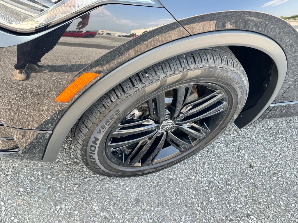 2022 Volkswagen Tiguan COMFORTLINE R-LINE AWD / TRÈS BAS KILOS WOW !! / in Thetford Mines, Quebec - 15 - w1024h768px