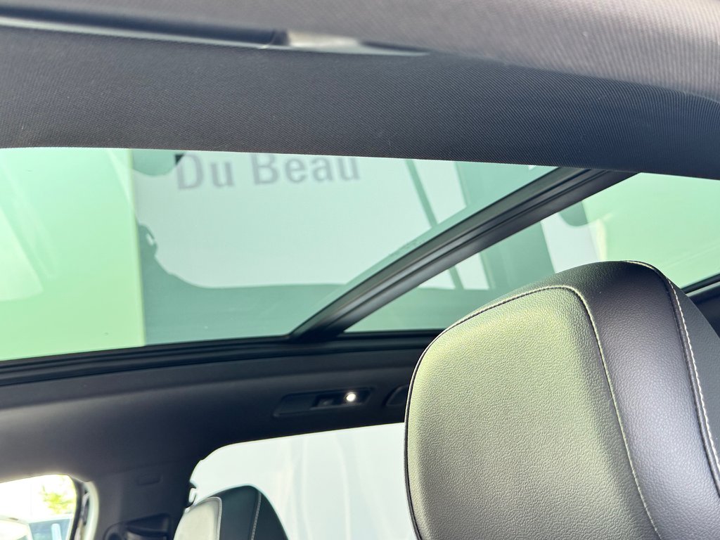 2022 Volkswagen Tiguan COMFORTLINE R-LINE AWD / TRÈS BAS KILOS WOW !! / in Thetford Mines, Quebec - 59 - w1024h768px