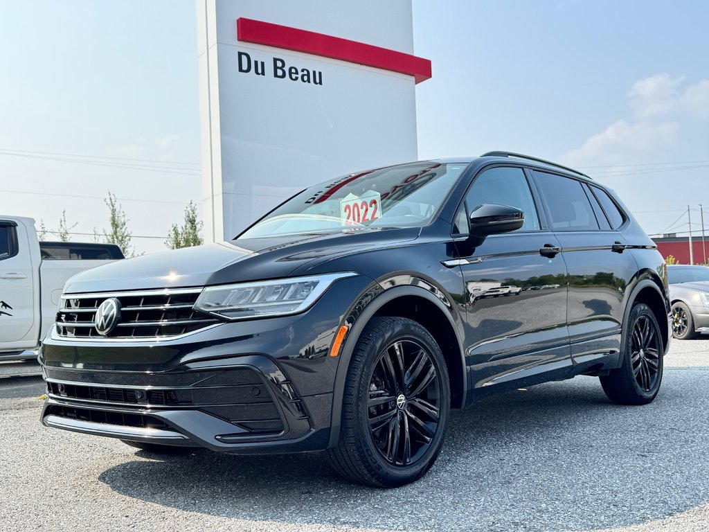 2022 Volkswagen Tiguan COMFORTLINE R-LINE AWD / TRÈS BAS KILOS WOW !! / in Thetford Mines, Quebec - 1 - w1024h768px