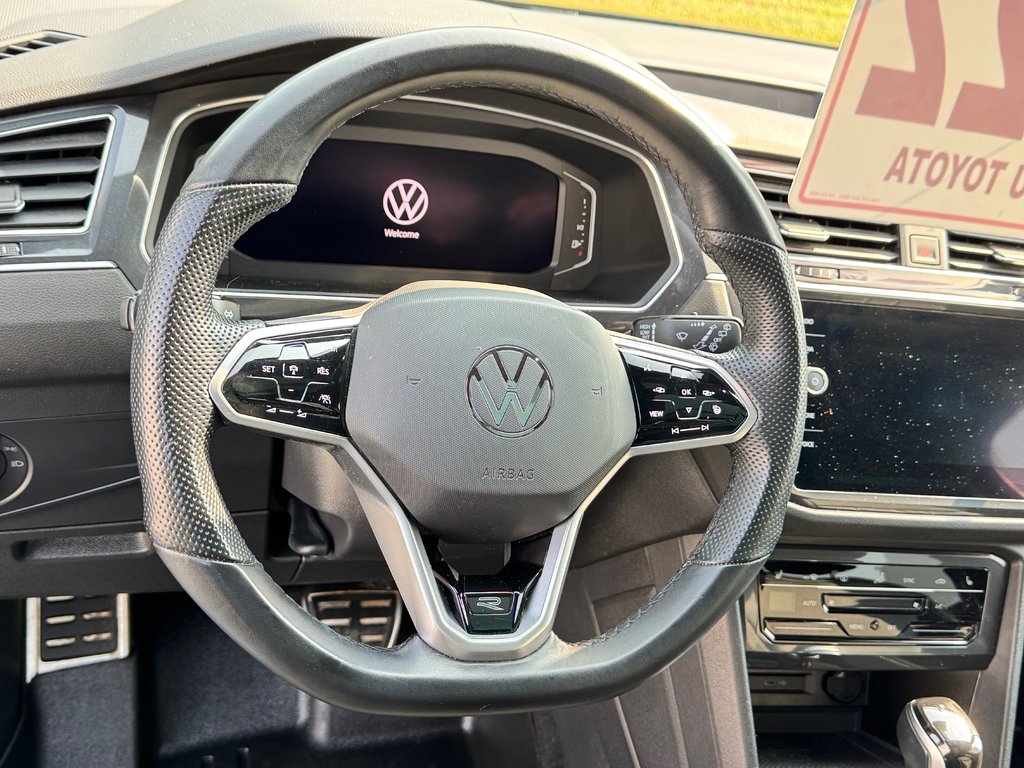 2022 Volkswagen Tiguan COMFORTLINE R-LINE AWD / TRÈS BAS KILOS WOW !! / in Thetford Mines, Quebec - 37 - w1024h768px