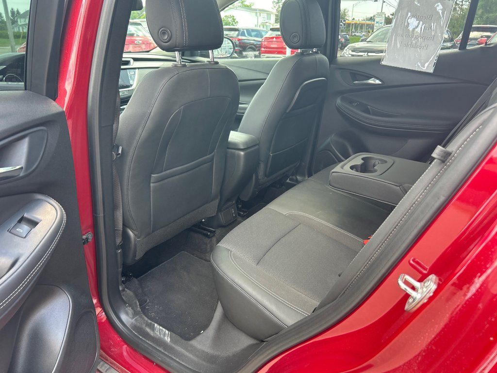 Buick Encore GX Select 2021 à Chandler, Québec - 11 - w1024h768px