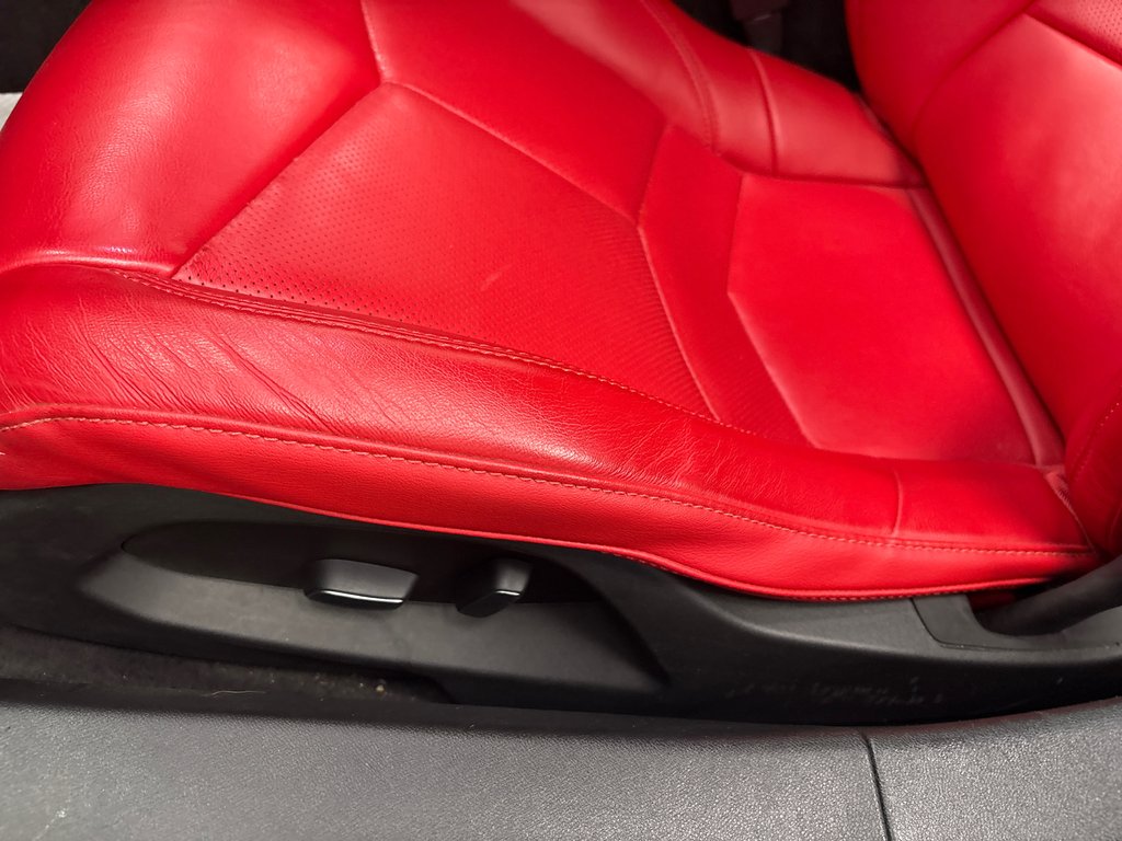 2022 Chevrolet Corvette 1LT in Paspébiac, Quebec - 12 - w1024h768px