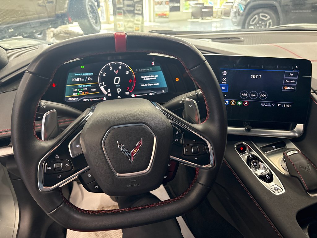 2022 Chevrolet Corvette 1LT in Paspébiac, Quebec - 13 - w1024h768px