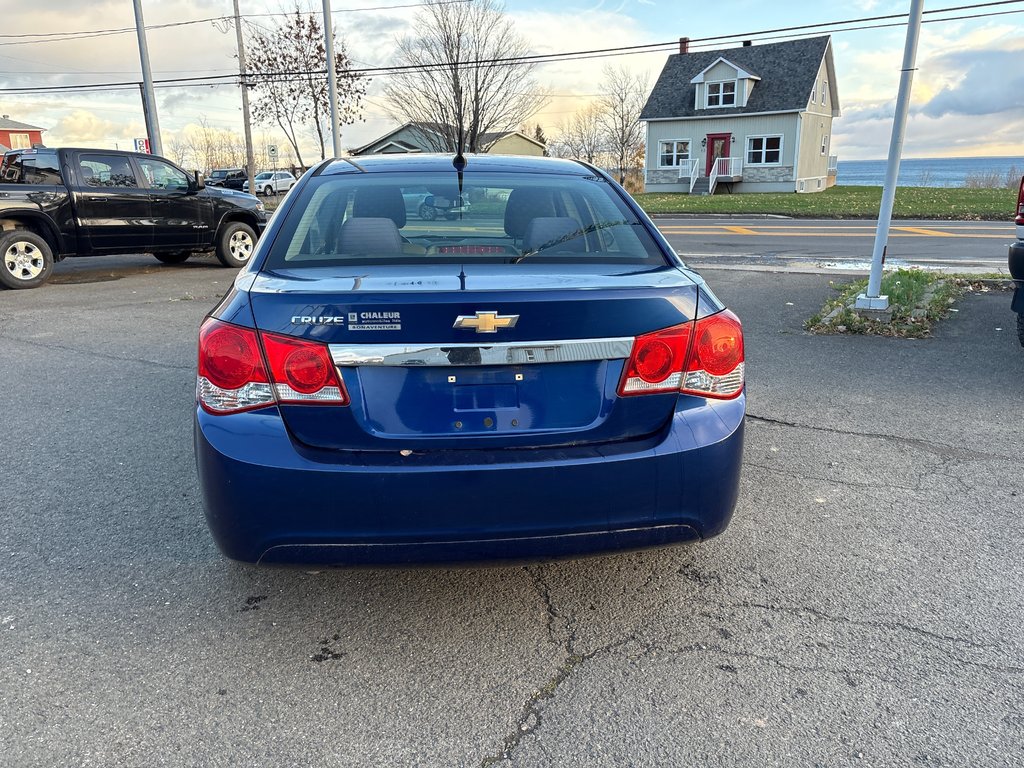 Chevrolet Cruze LS 2013 à Paspébiac, Québec - 7 - w1024h768px