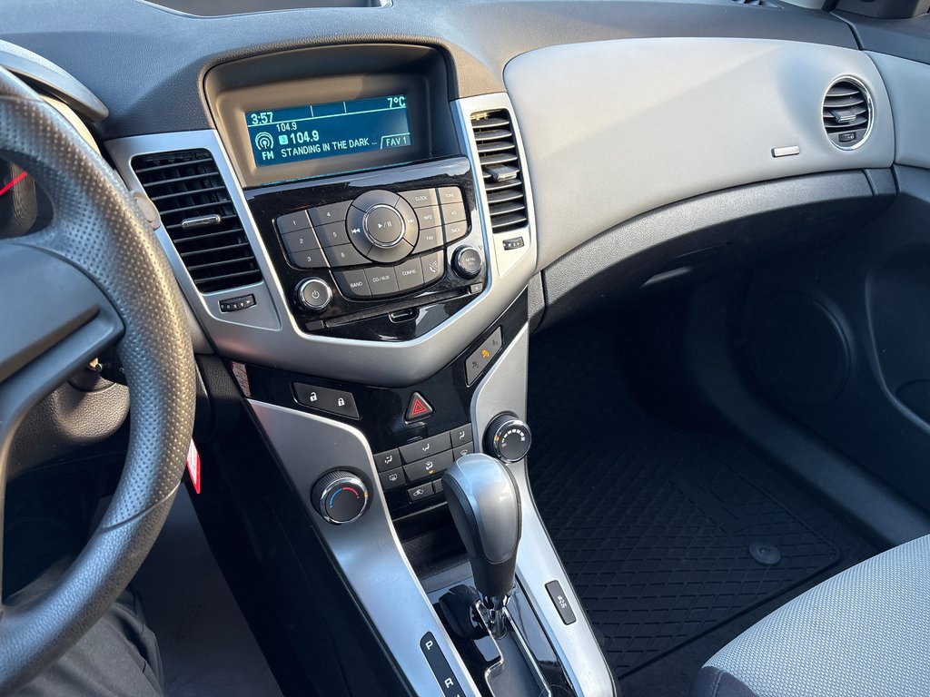 Chevrolet Cruze LS 2013 à Paspébiac, Québec - 13 - w1024h768px