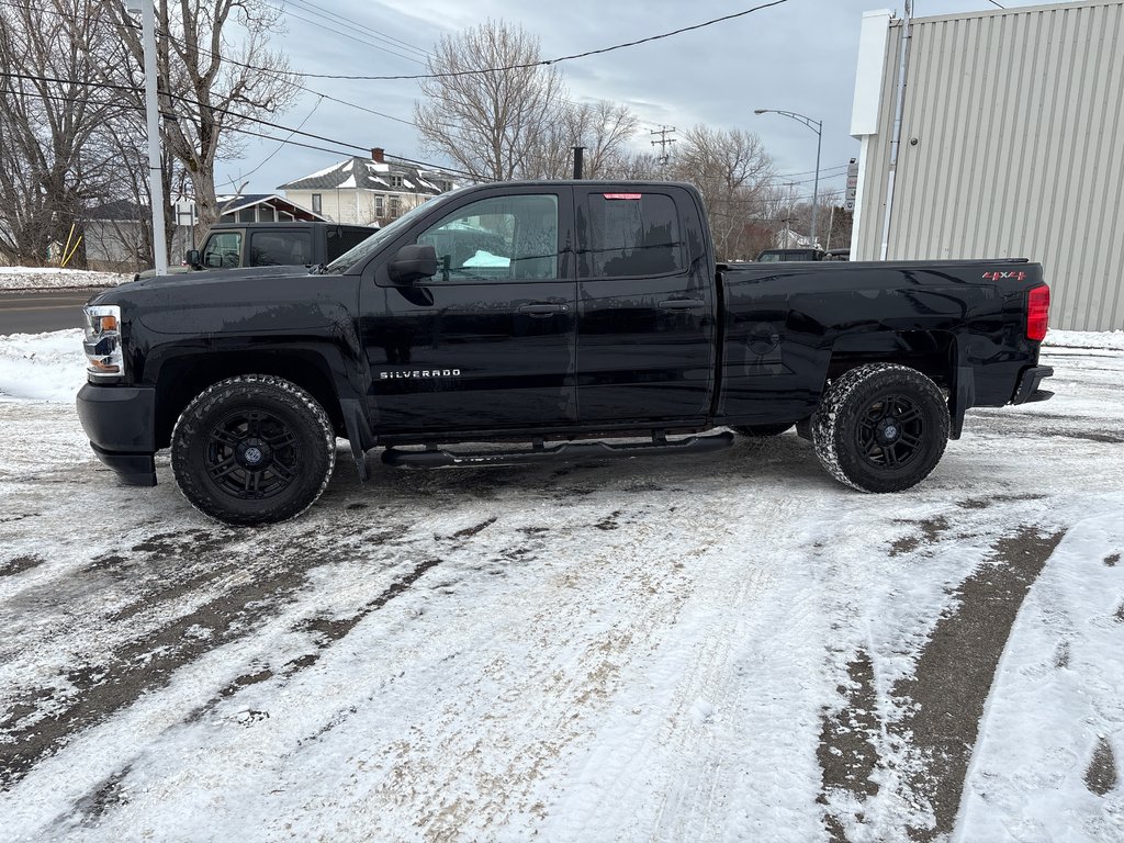 Chevrolet Silverado 1500 LD Work Truck 2019 à Paspébiac, Québec - 8 - w1024h768px
