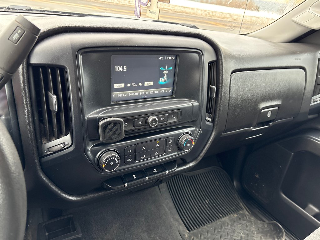 Chevrolet Silverado 1500 LD Work Truck 2019 à Paspébiac, Québec - 14 - w1024h768px