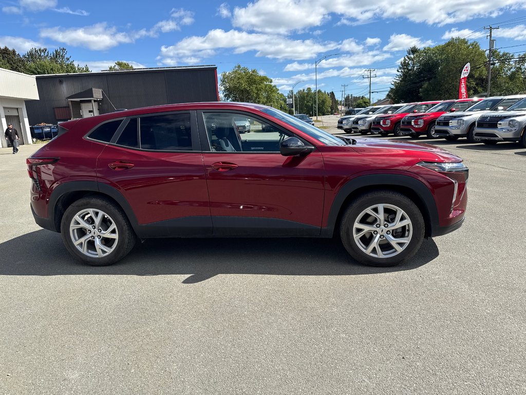 Chevrolet Trax 1RS 2024 à Chandler, Québec - 2 - w1024h768px