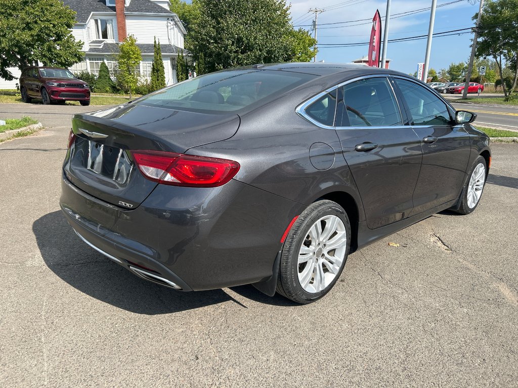 2016  200 LX in Paspébiac, Quebec - 4 - w1024h768px