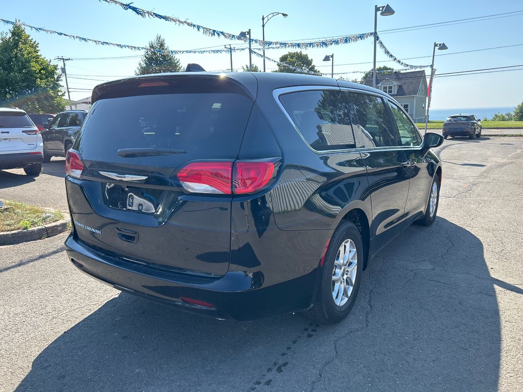 2024  Grand Caravan SXT in Paspébiac, Quebec - 5 - w1024h768px