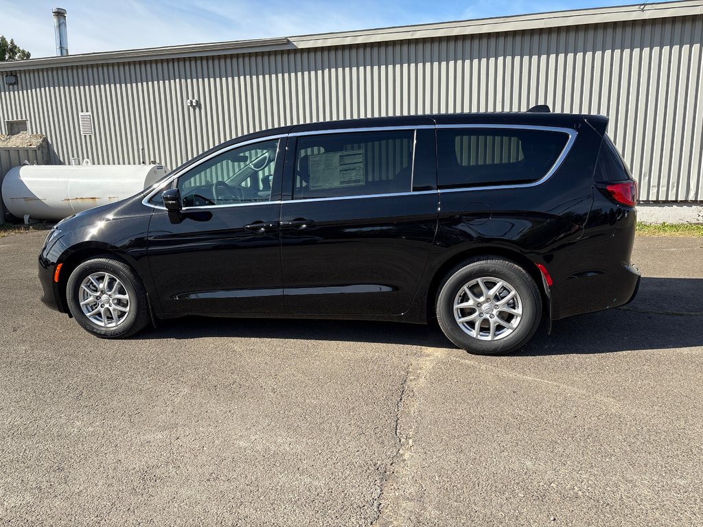 Chrysler GRAND CARAVAN SXT 2026 à Paspébiac, Québec - 8 - w1024h768px