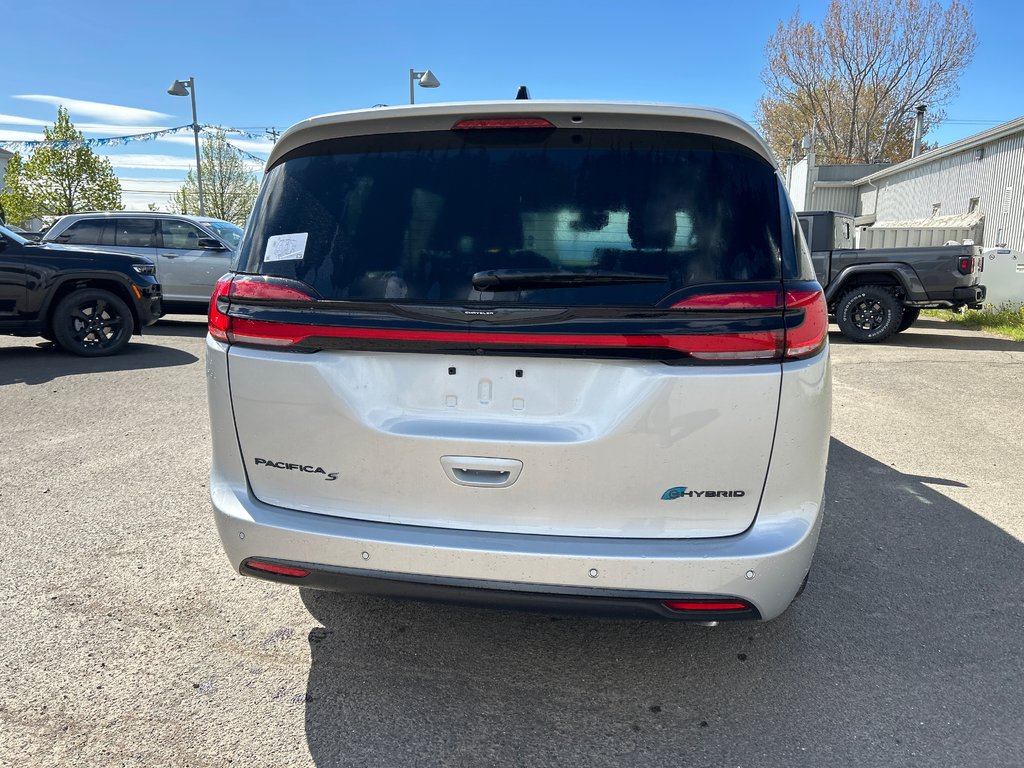 2024  Pacifica Hybrid PREMIUM S APPEARANCE in Paspébiac, Quebec - 6 - w1024h768px