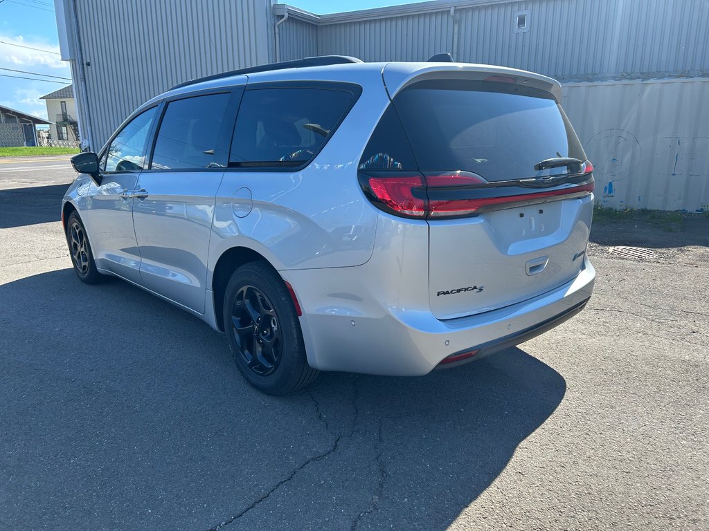Chrysler Pacifica Hybrid PREMIUM S APPEARANCE 2024 à Paspébiac, Québec - 7 - w1024h768px