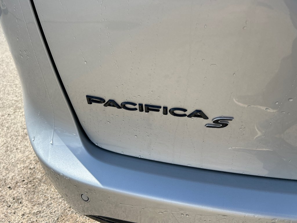 2024  Pacifica Hybrid PREMIUM S APPEARANCE in Paspébiac, Quebec - 8 - w1024h768px