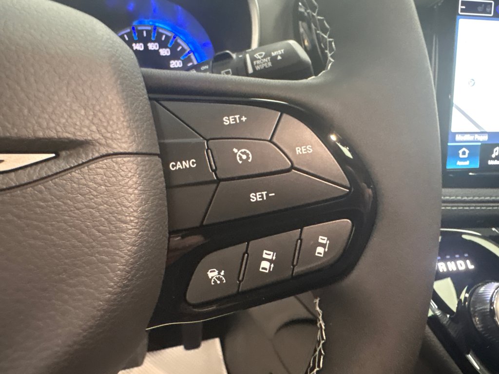 Chrysler Pacifica  2027 à Paspébiac, Québec - 22 - w1024h768px