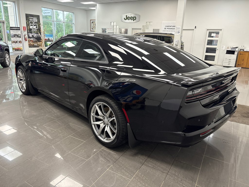 2026 Dodge Charger 2-Door SCAT PACK in Paspébiac, Quebec - 7 - w1024h768px