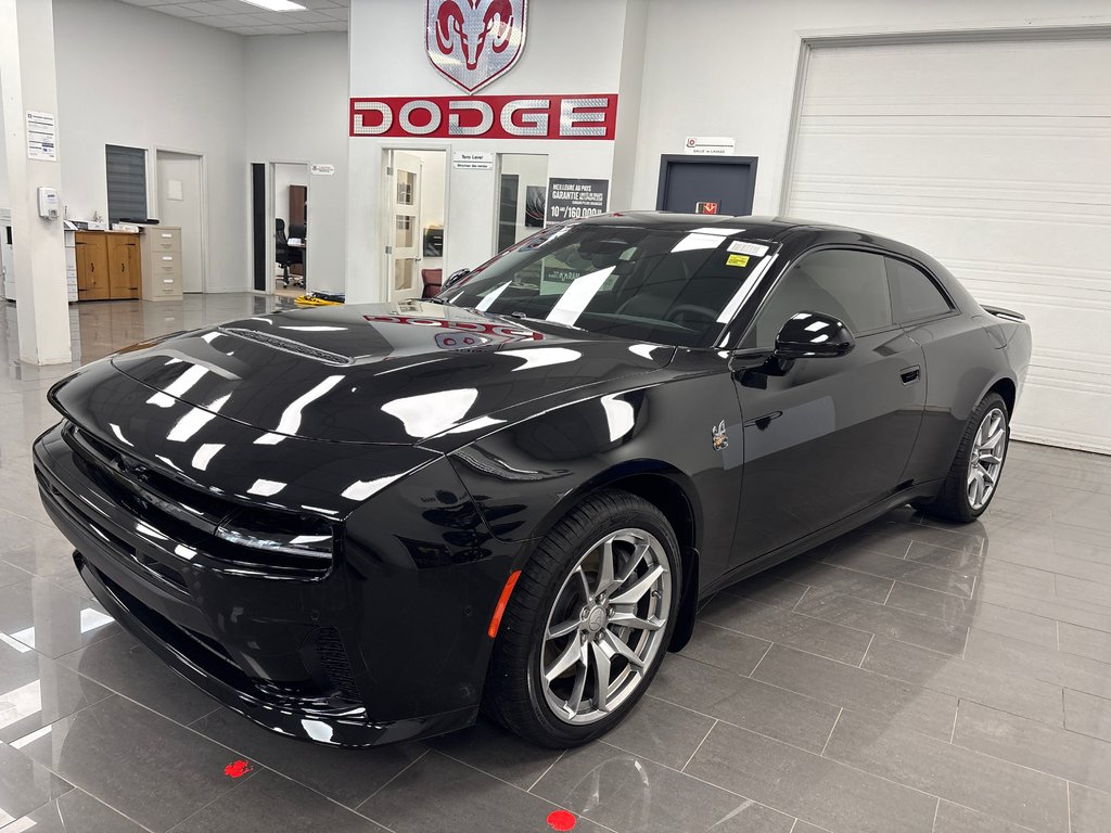 2026 Dodge Charger 2-Door SCAT PACK in Paspébiac, Quebec - 1 - w1024h768px