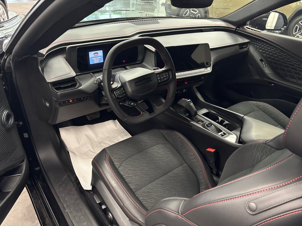2026 Dodge Charger 2-Door SCAT PACK in Paspébiac, Quebec - 22 - w1024h768px