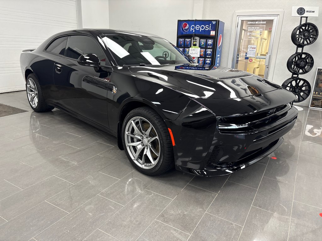 2026 Dodge Charger 2-Door SCAT PACK in Paspébiac, Quebec - 3 - w1024h768px